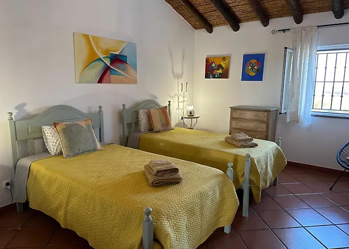 Casa Dos Avos Estorninhos